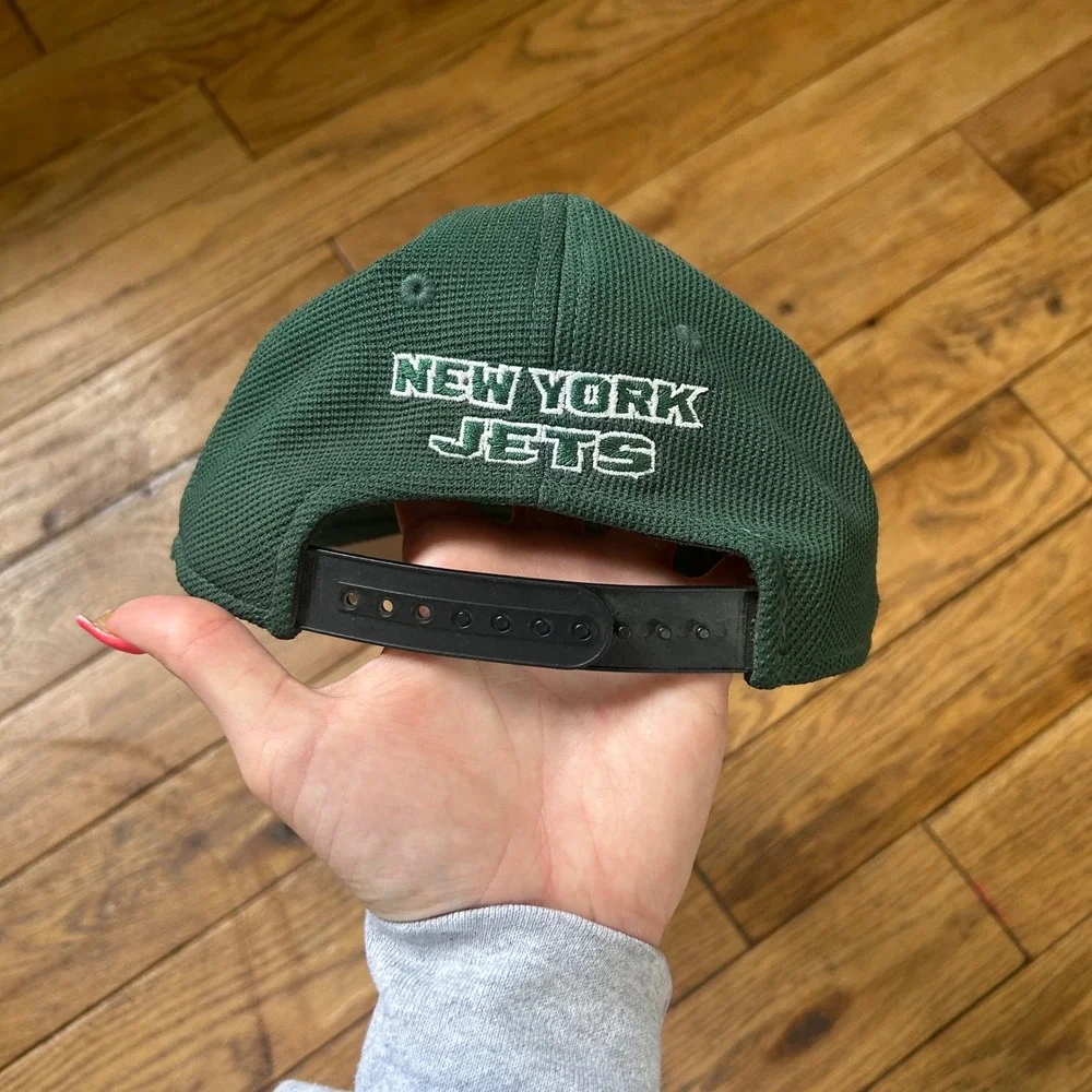 NFL Team Apparel Youth New York Jets Snapback Hat Green Black Embroidered Cap